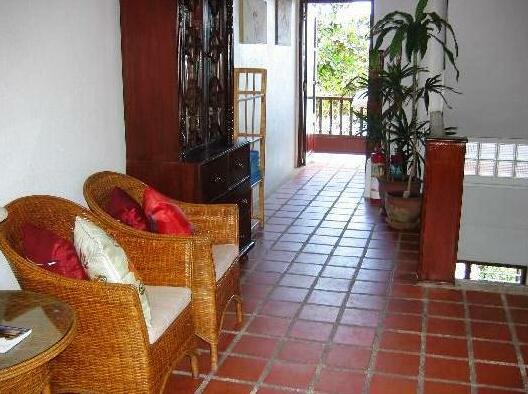 The Lodge - Photo3