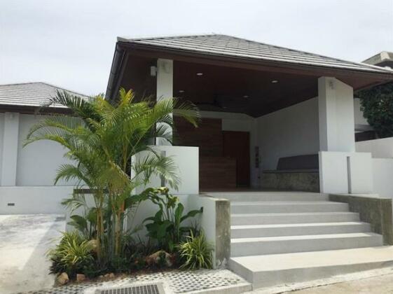 Photo 3
