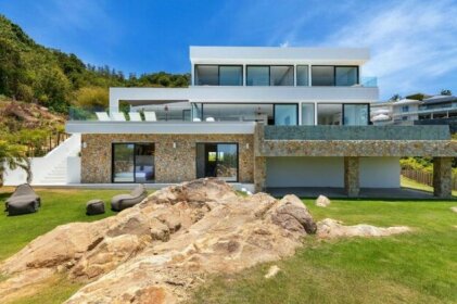 Villa Eugenie Luxury 5BDR Sea View Ko Samui