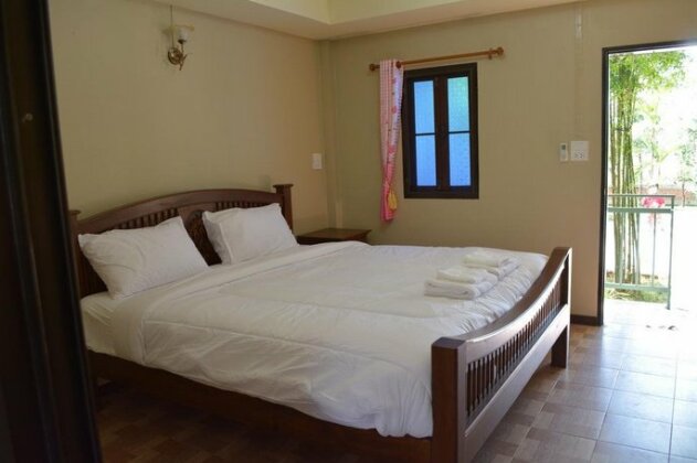 Ban Kaow Resort - Photo4