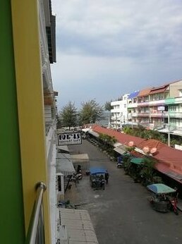 Photo 4