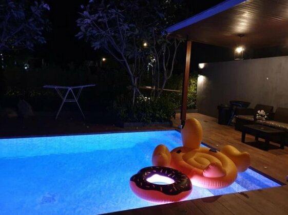 Emmy PoolVilla - Photo2