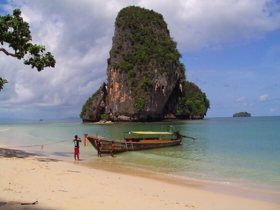 Homestay - Friendly family in South Thailand