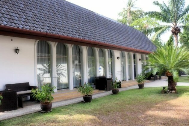 Chalong Palm Residence