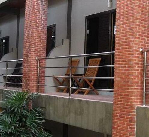 Anong Guesthouse - Photo2