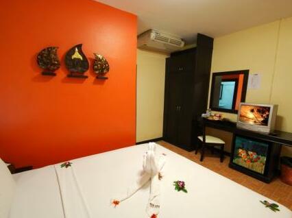 Ark Bar Beach Resort - Photo4