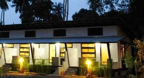 Baan Taa Yaay Bungalow