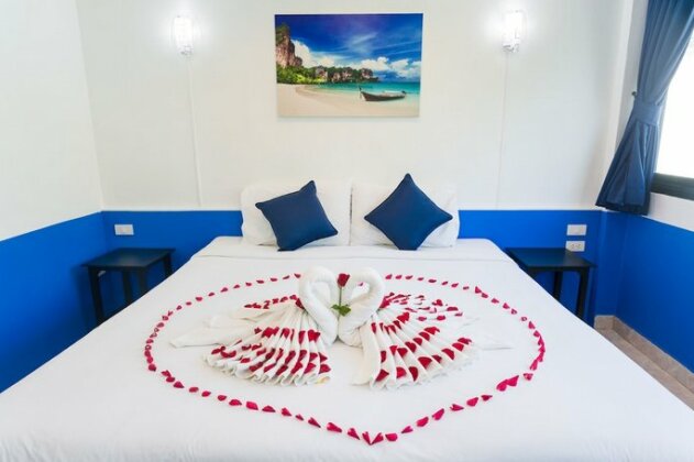Chaweng SKYBAR Guesthouse - Photo3