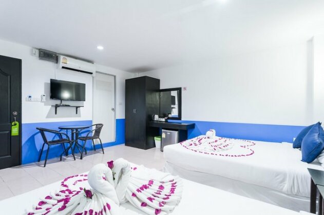 Chaweng SKYBAR Guesthouse - Photo4