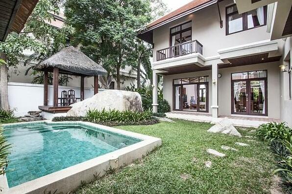 Chaweng Sunrise Villa 1 3 Bed with Private Pool in Samui - Photo2