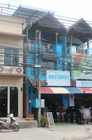 Coasters Hostel and Cafe