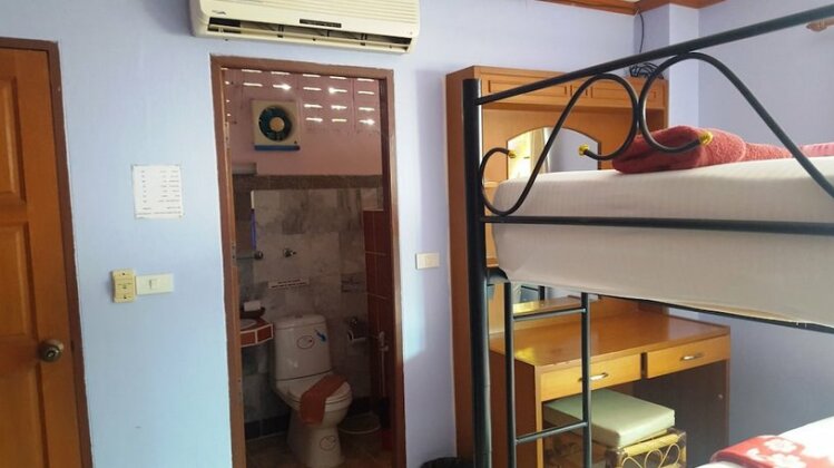 Coconut House Chaweng - Hostel - Photo4