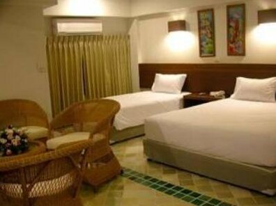 Samui Plaza Hotel - Photo4