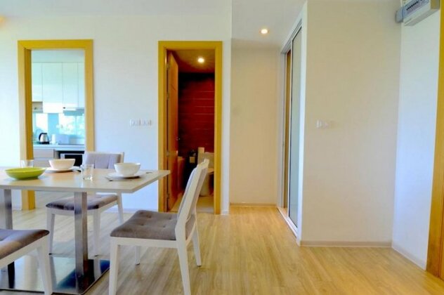 The Bleu condo unit - Photo4