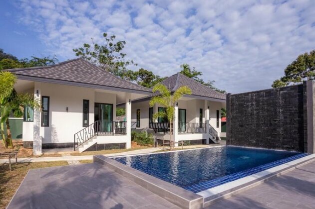 Nua Tone pool villa