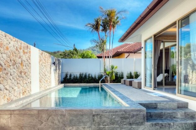 Stylish brand new 3 bed pool villa nearby Bangtao beach - Photo2