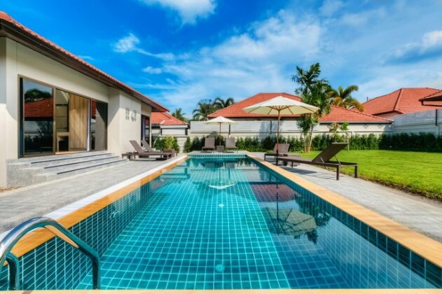 Sunchaya Villa By Phuket Marbella - Photo2