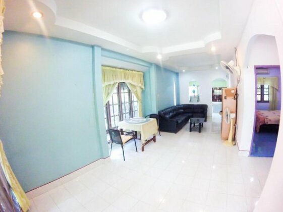 Village House RD - Photo5