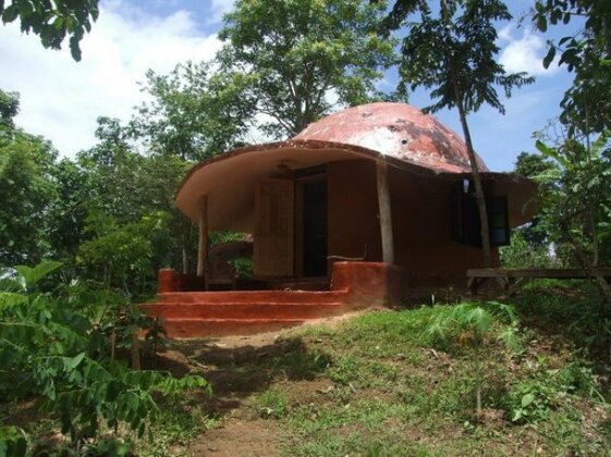 Chiang Dao Roundhouses - Photo3