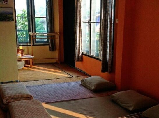 Tonkong Guesthouse and Restaurant - Photo3