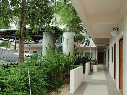 Assaree Service Apartments Chiang Rai - Photo4