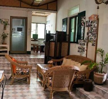 Baan Rub Aroon Guesthouse - Photo2
