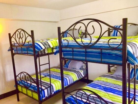 Bann Banburee Hostel & Cafe - Photo2