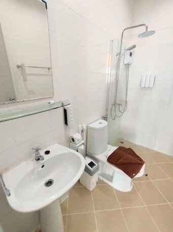 Bann Tawan Hostel & Spa - Photo4