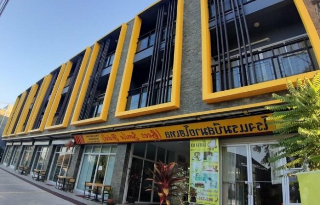 Bees Smile Hotel