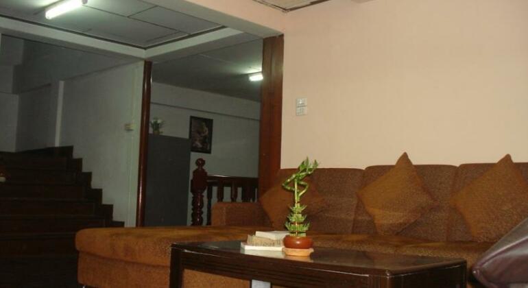 City Home Guest House - Photo4