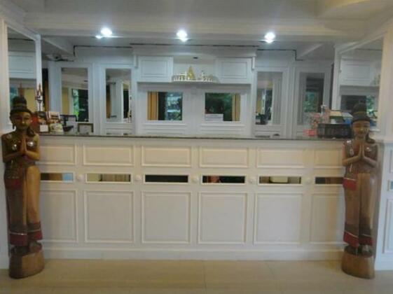 Diamond Park Inn - Photo3