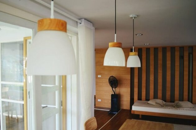 Eat Sleep Cafe & Bed - Photo3