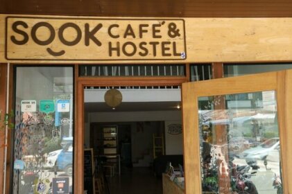Sook Cafe and Youth Hostel