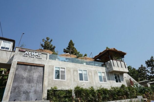 Photo 2