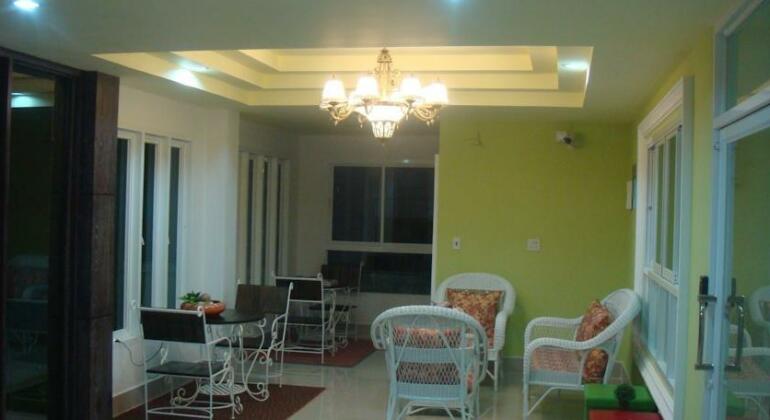The Target Residence - Photo3