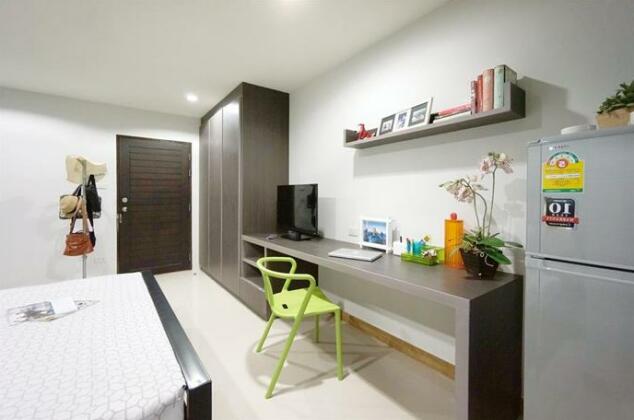 In Clover - Photo2