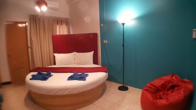 Sriruch Residence - Photo2