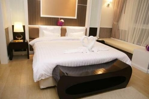 A-Te Chumphon Hotel - Photo3