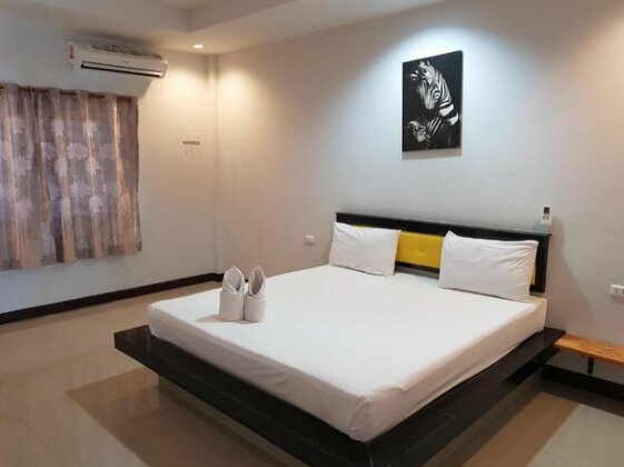 Happy House Chumphon - Photo2