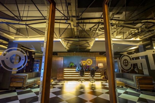 Loft Mania Boutique Hotel - Photo2