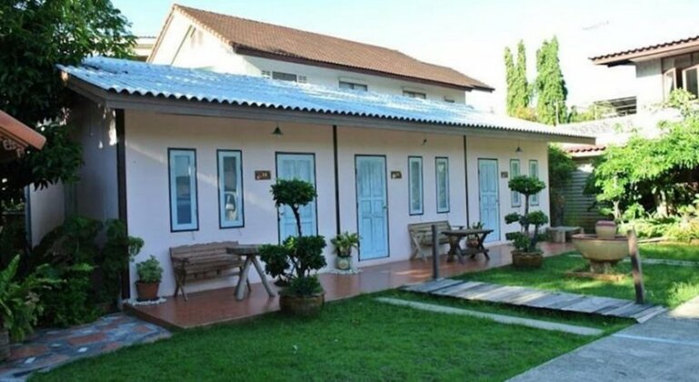 Natcha Guest House - Photo2