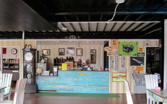Retro Box Hotel Chumphon - Photo4