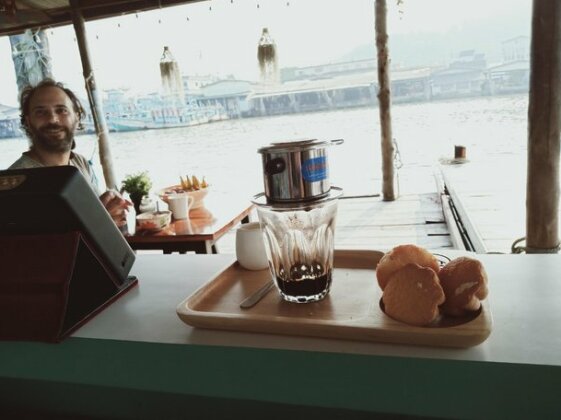 Rub Lom Chom Klong Homestay - Photo3