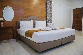 Salathai Chumphon - Photo3