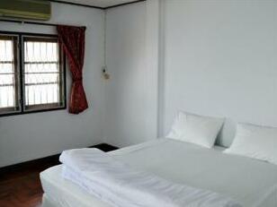 Sook San Guesthouse - Photo2
