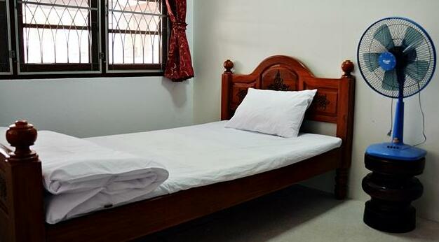 Sook San Guesthouse - Photo4