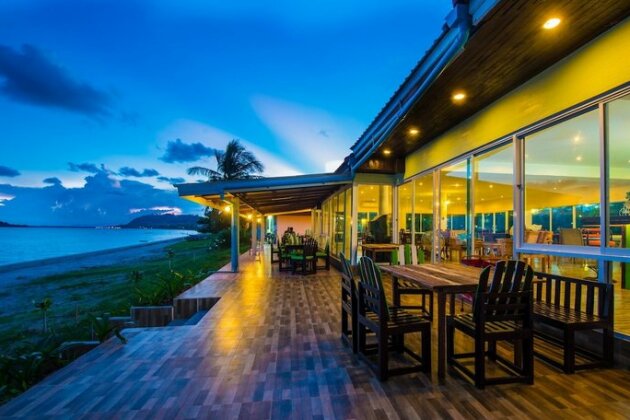 Starlight Beach Resort Chumphon - Photo2