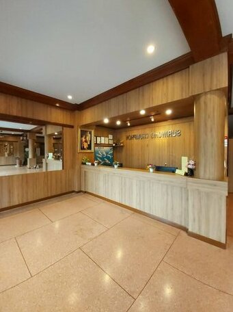 Suriwong Chumphon Hotel - Photo3