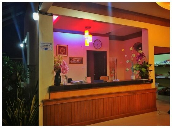 Tharadol Resort - Photo4
