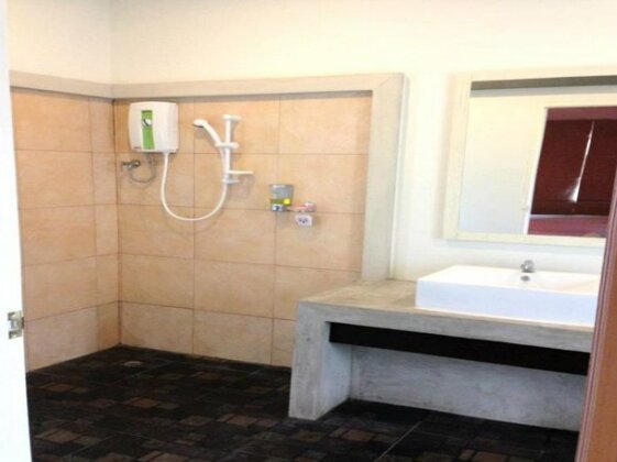 Saabpaiboon Grand Resort - Photo5